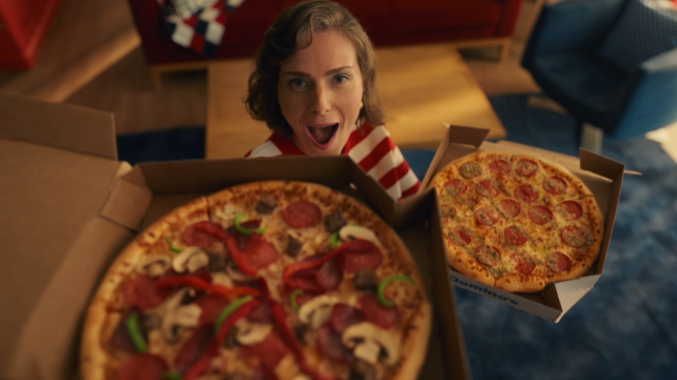 Domino's "Aile"