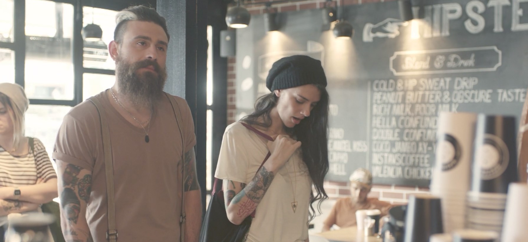 Sek Soğuk Kahve "Hipsteri Krizi Ve Küçük Delik"